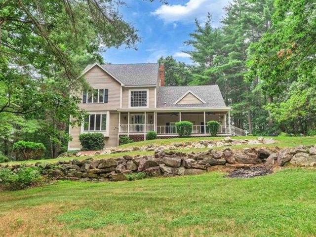 House for sale in New Hampshire