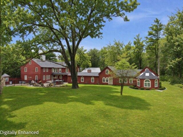 House for sale in New Hampshire