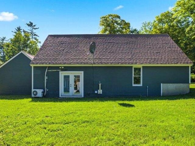 House for sale in New Hampshire