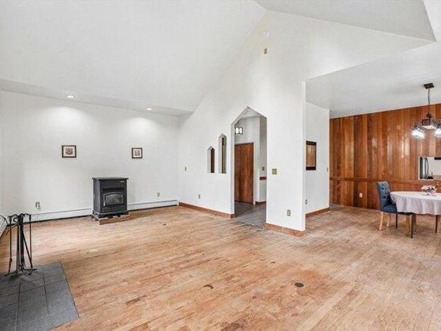 House for sale in Ashby, Massachusetts