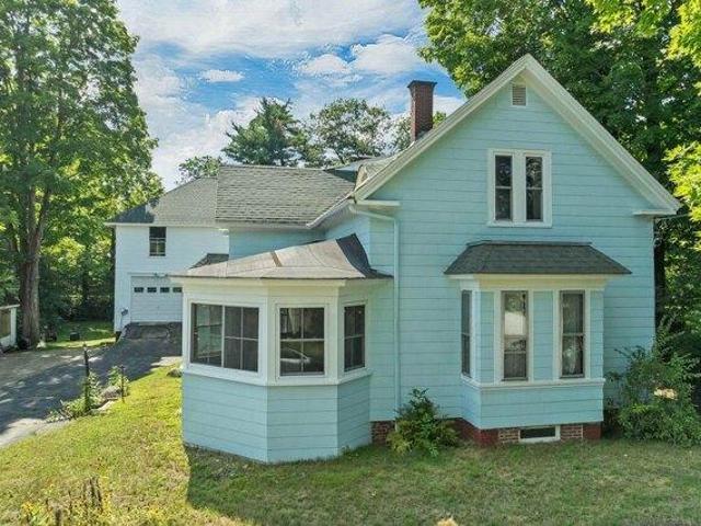 House for sale in New Hampshire