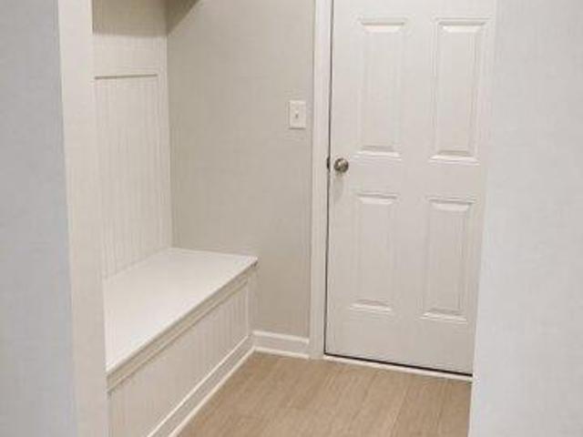 House for sale in Red Oak, Georgia