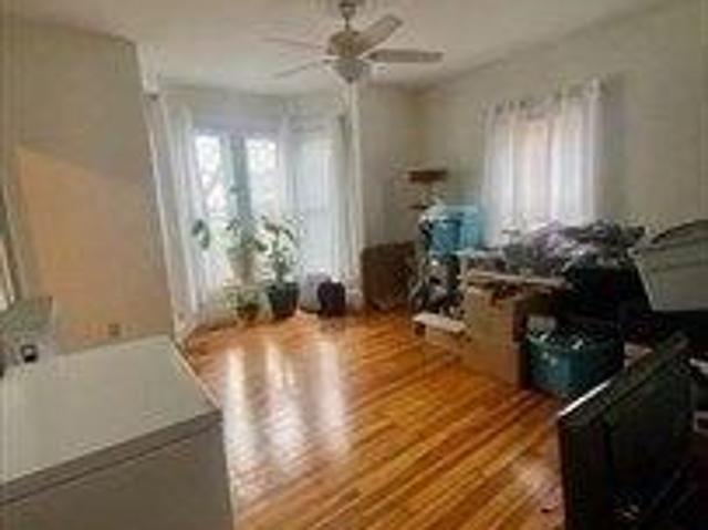 House for sale in Downtown, Attleboro