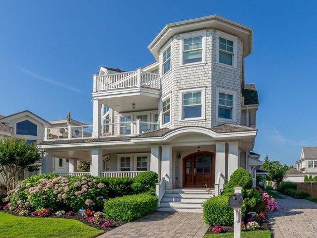 House for sale in Avalon, New Jersey