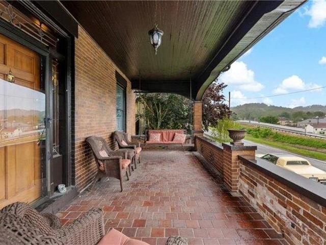 House for sale in Avella, Pennsylvania