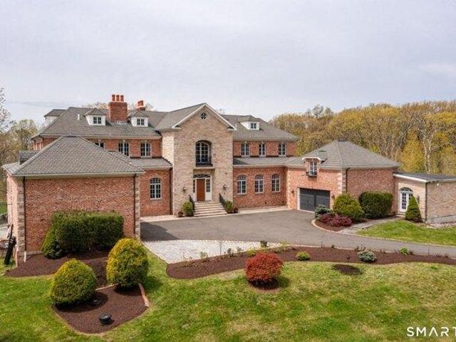 House for sale in Avon, Connecticut