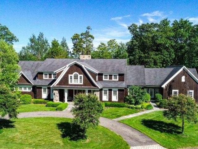 House for sale in Avon, Connecticut