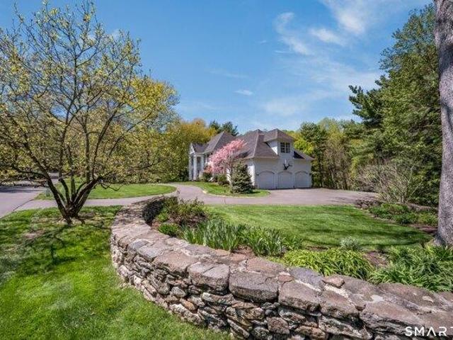 House for sale in Avon, Connecticut