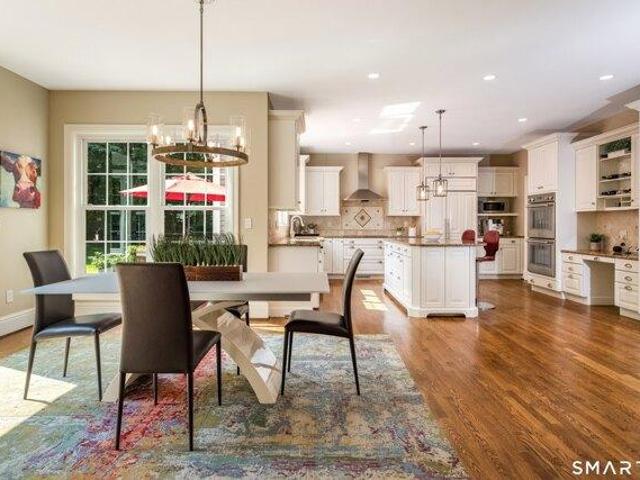 House for sale in Lovely Street, Avon