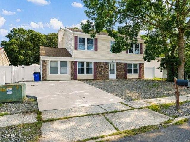 House for sale in Barnegat, New Jersey
