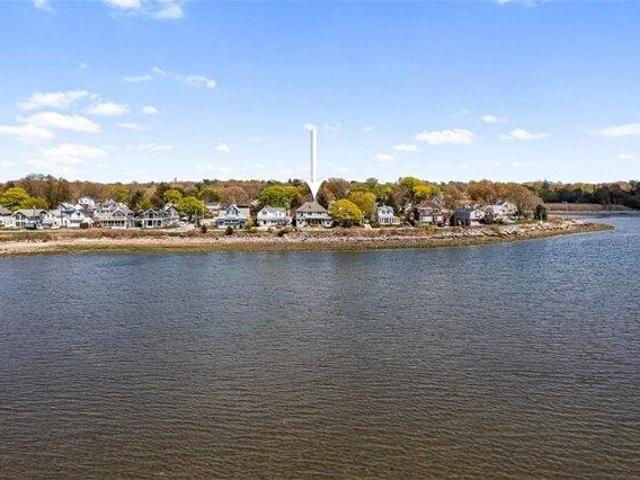 House for sale in Barrington, Rhode Island