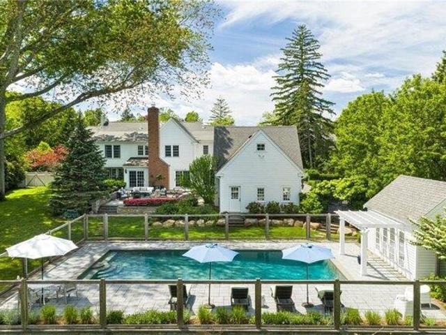House for sale in Barrington, Rhode Island
