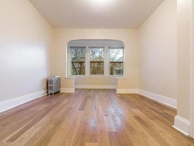 House for sale in Hudson, New Jersey