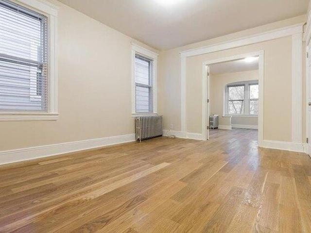 House for sale in Hudson, New Jersey