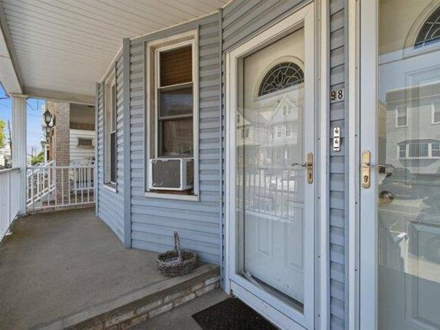 House for sale in Hudson, New Jersey