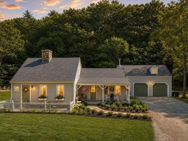 House for sale in New Hampshire