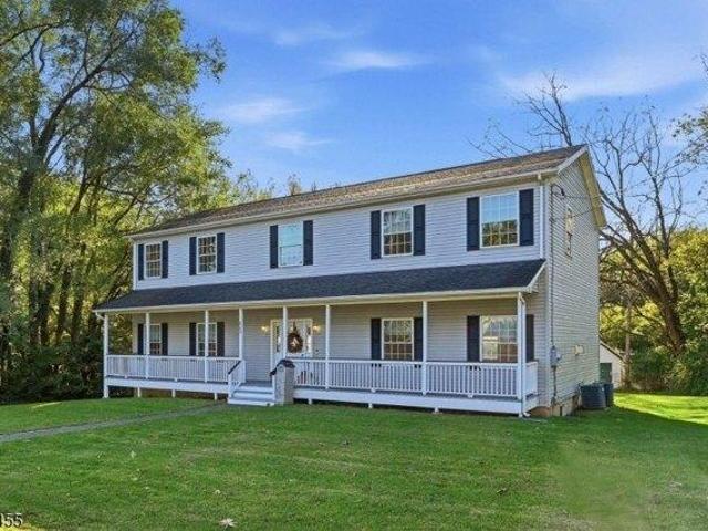 House for sale in Belvidere, Warren County