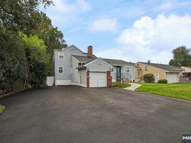 House for sale in Tenafly, Bergen County
