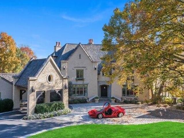 House for sale in Bernardsville, New Jersey