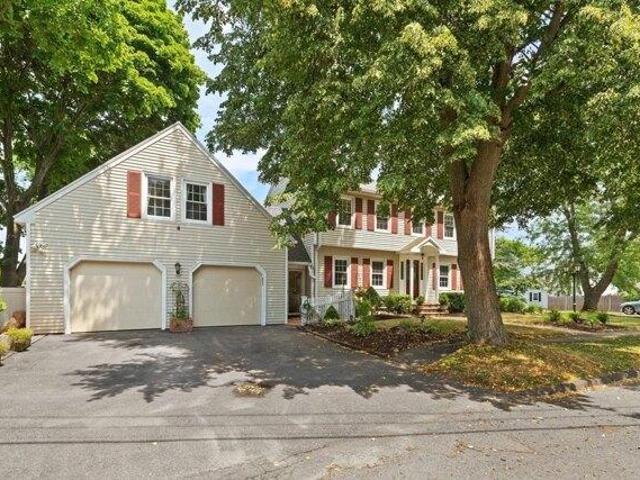 House for sale in Beverly, Massachusetts