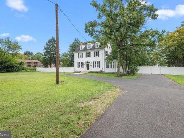 House for sale in Hilltop, Gloucester Township