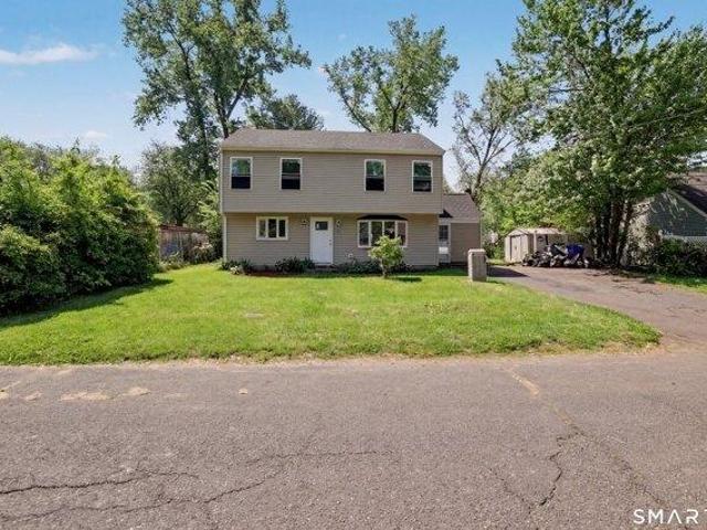 House for sale in Bloomfield, Connecticut