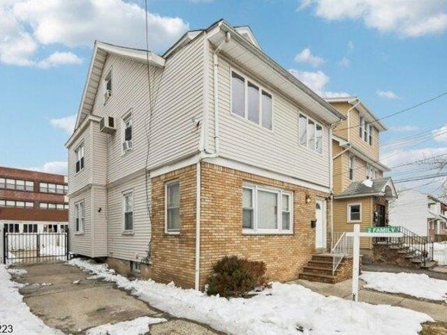 House for sale in Bloomfield, New Jersey