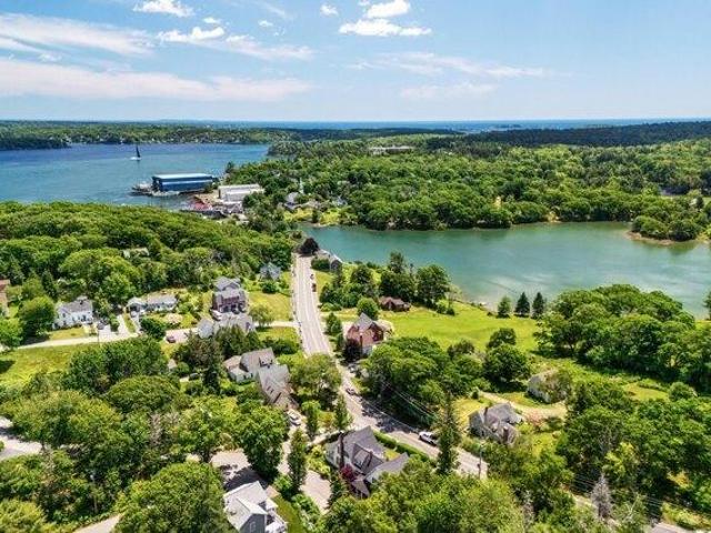 House for sale in Boothbay Harbor, Maine
