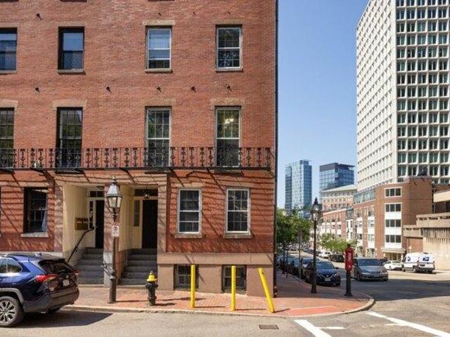 House for sale in Beacon Hill, Boston