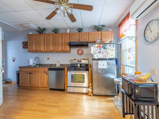 House for sale in Seaport, Boston