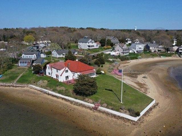 House for sale in Cataumet, Massachusetts