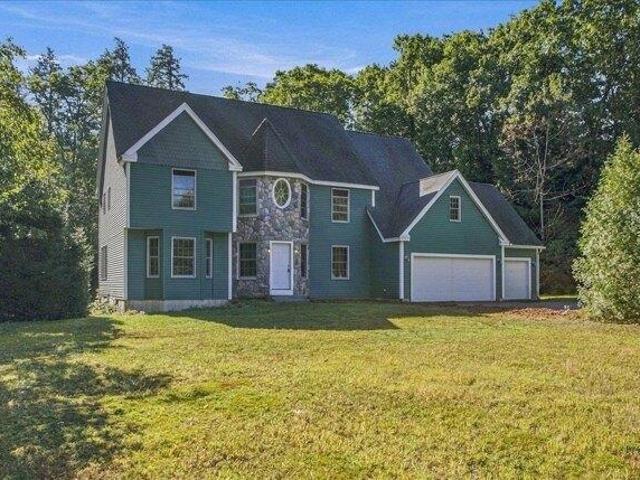 House for sale in New Hampshire