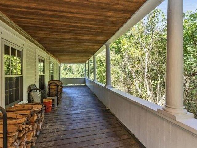 House for sale in Bow Bog, Bow