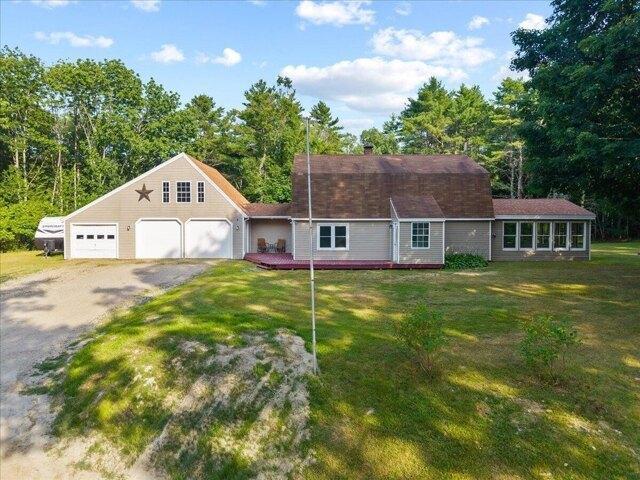 House for sale in Bowdoinham, Maine