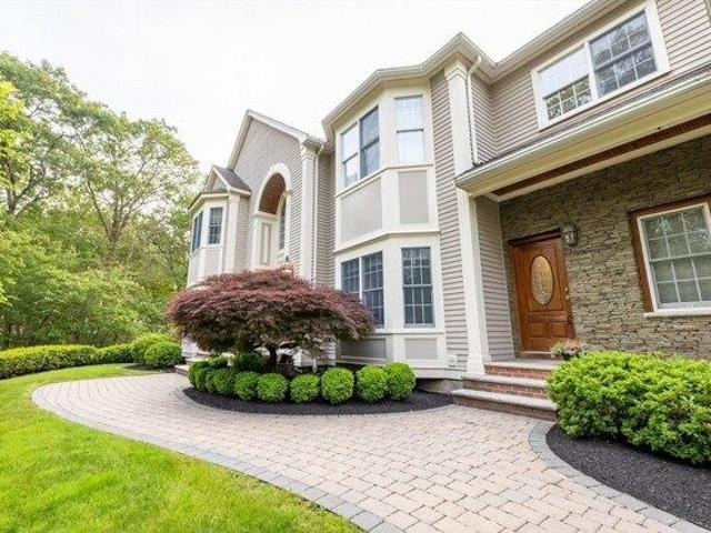House for sale in Boxford