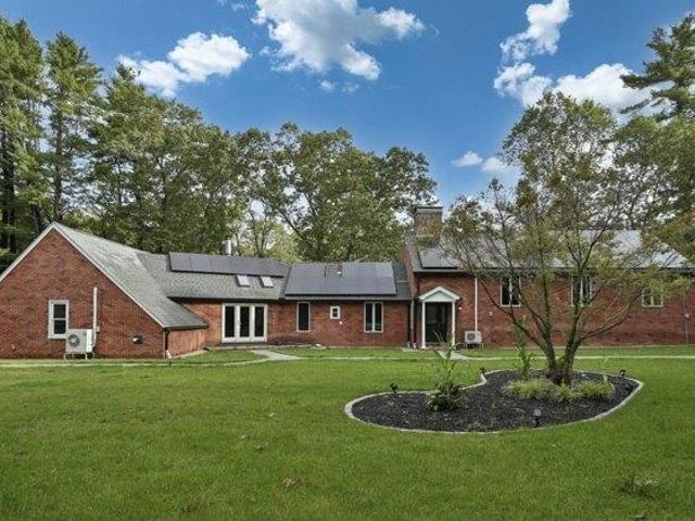 House for sale in Boxford, Massachusetts