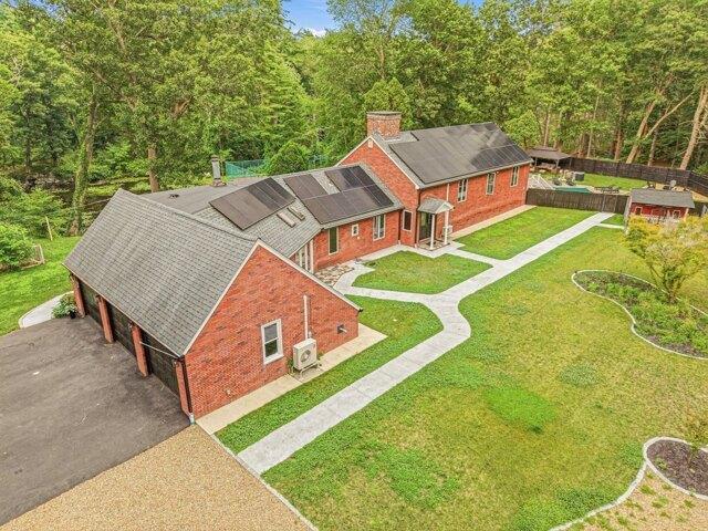 House for sale in Boxford, Massachusetts