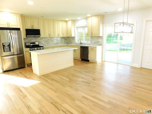 House for sale in Toilsome Hill, Bridgeport