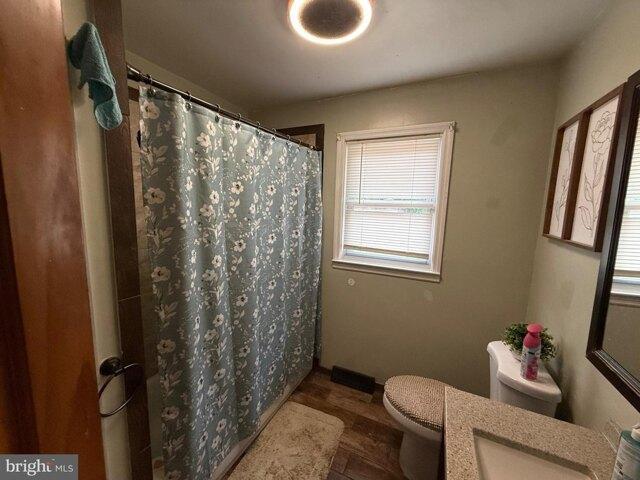 House for sale in Cedarville, New Jersey