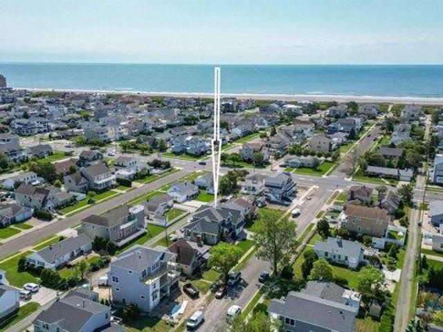 House for sale in Brigantine, New Jersey