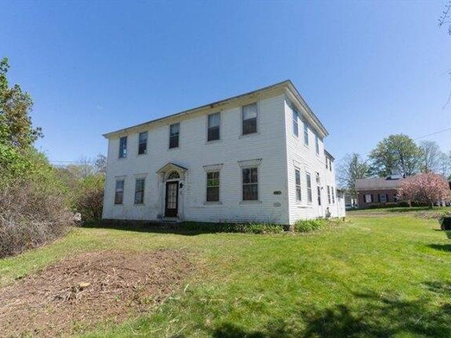 House for sale in Brookfield, Massachusetts