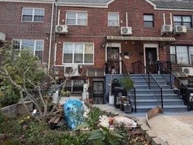 House for sale in Arverne, New York