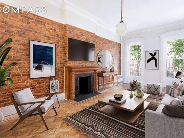 House for sale in Arverne, New York