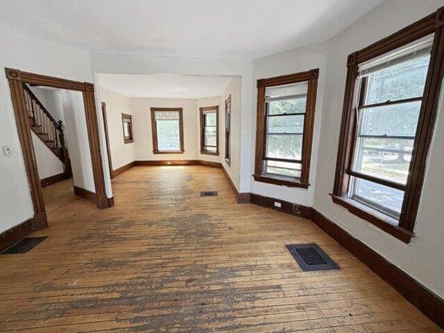 House for sale in Downtown, Burlington