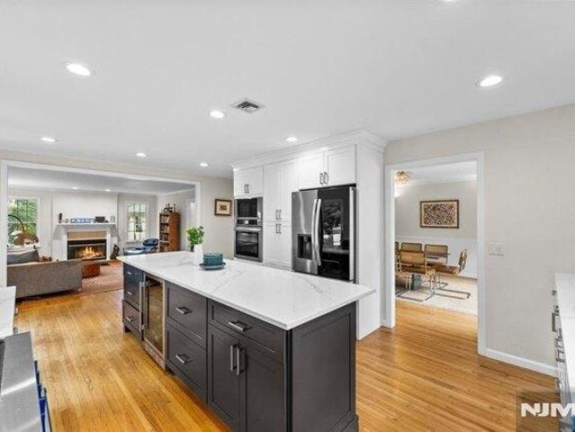 House for sale in Caldwell, Essex County