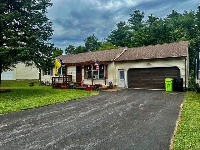 House for sale in Canastota, New York