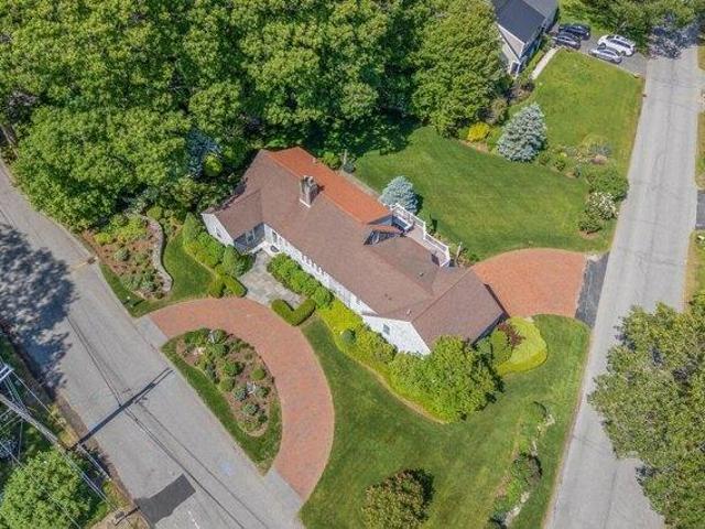House for sale in Cape Elizabeth, Cumberland County