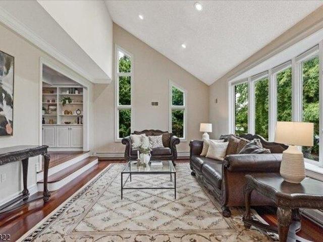House for sale in Cedar Grove, New Jersey