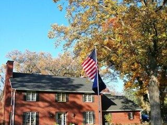 House for sale in Charles City, Iowa
