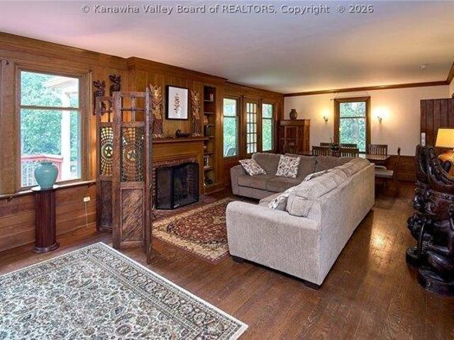 House for sale in Charleston, West Virginia